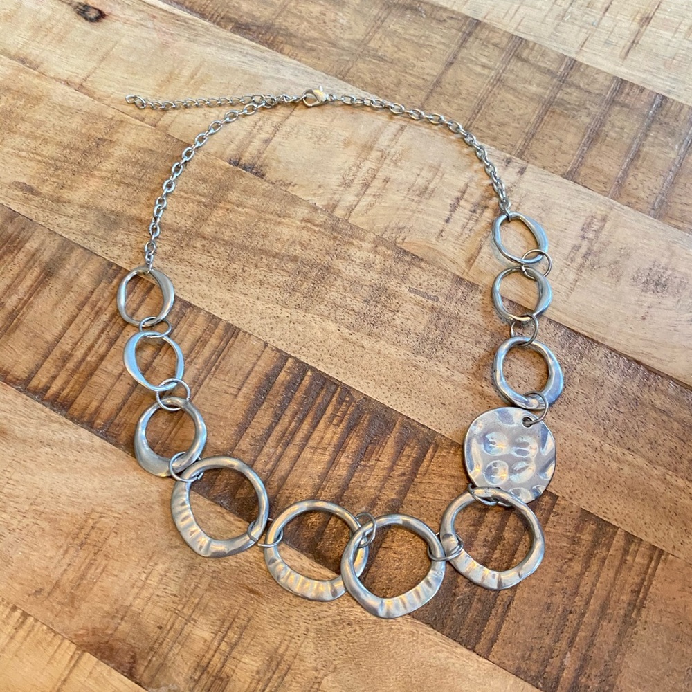 Necklace - Picture 2 of 3